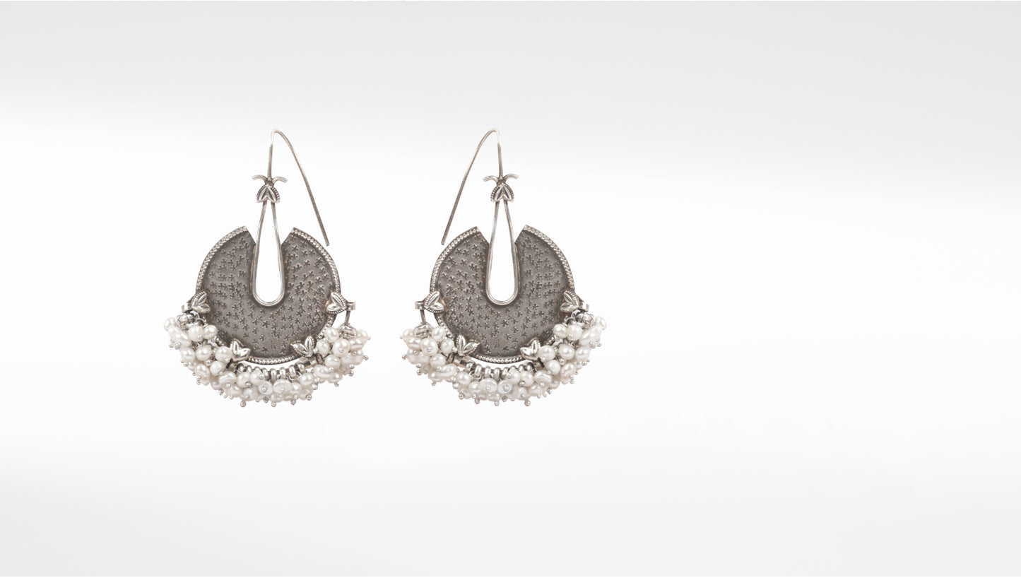 Sangeeta Boochra Tribal Silver With Pearls