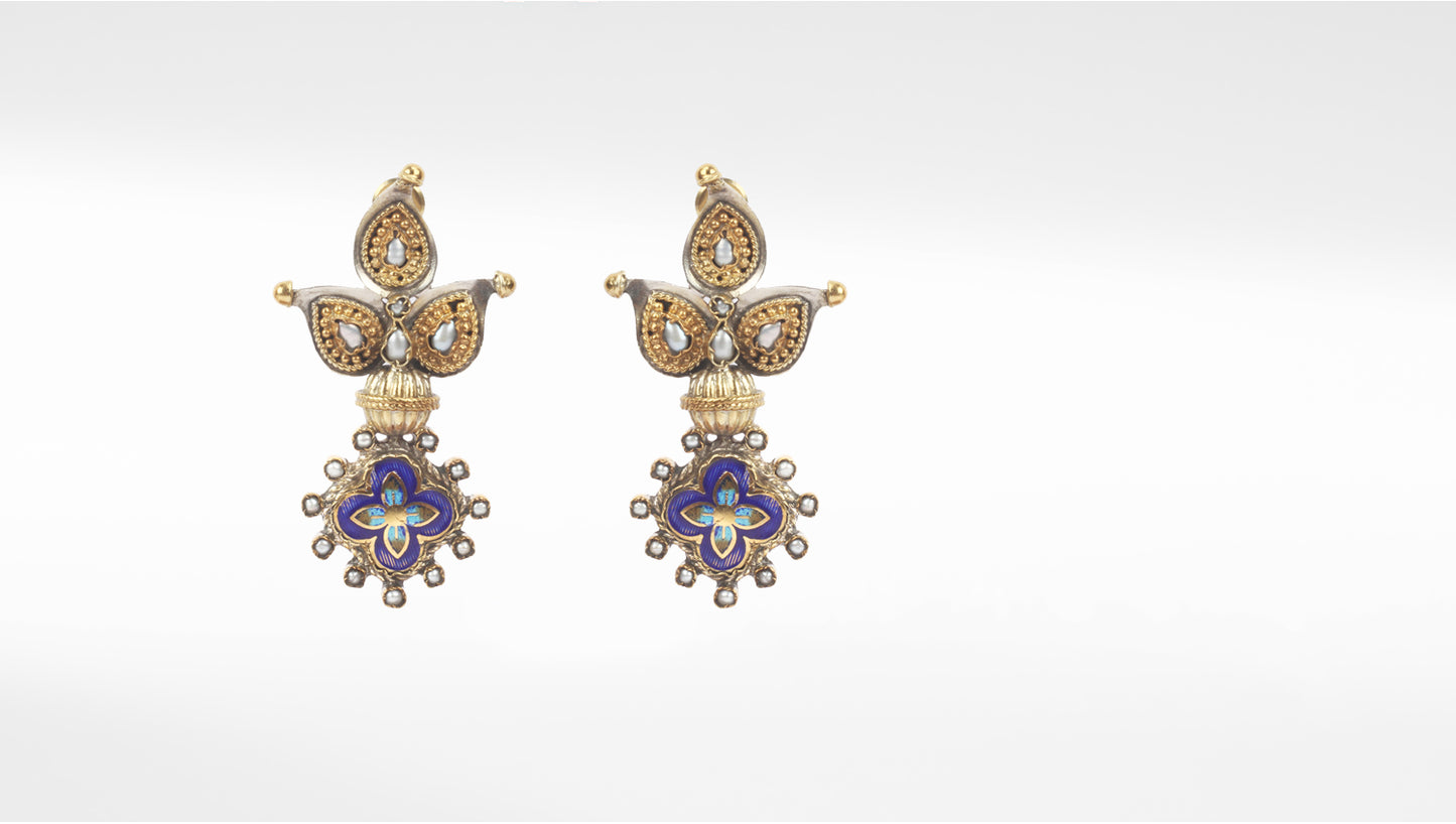 Dual Tone Tribal Silver Earrings By Sangeeta Boochra