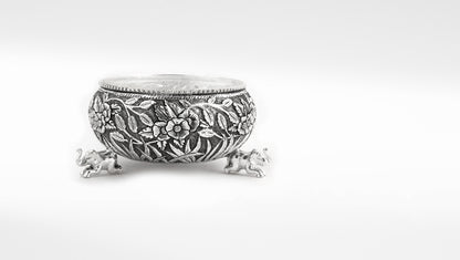 Sangeeta Boochra Sterling Leg Bowl