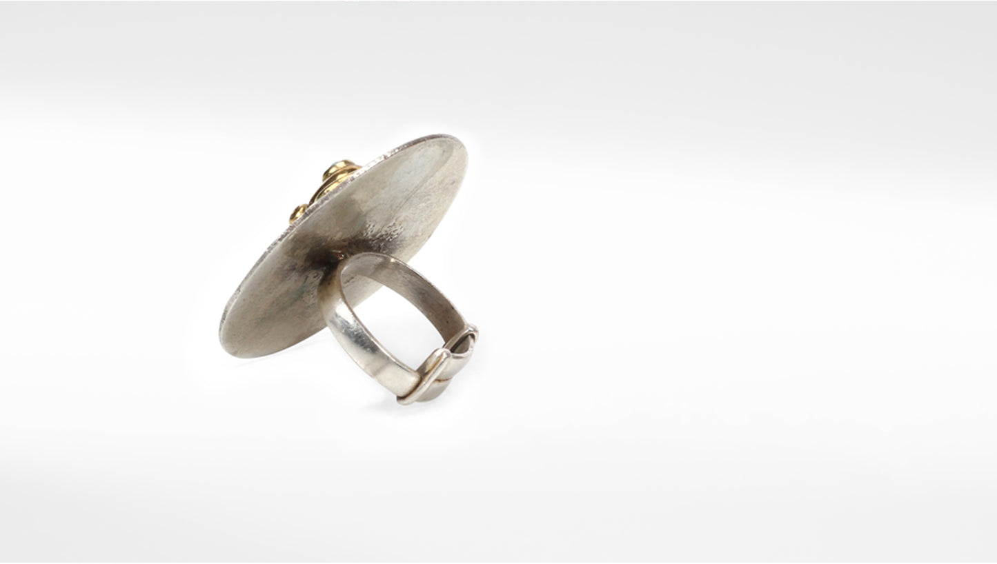 Sangeeta Boochra Silver Ring