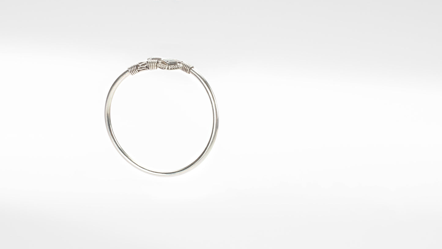 Sangeeta Boochra Silver Bangle