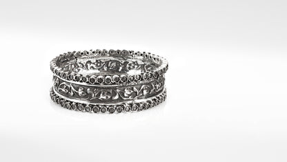 Sangeeta Boochra Silver Bangle