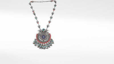 Sangeeta Boochra Silver Necklace