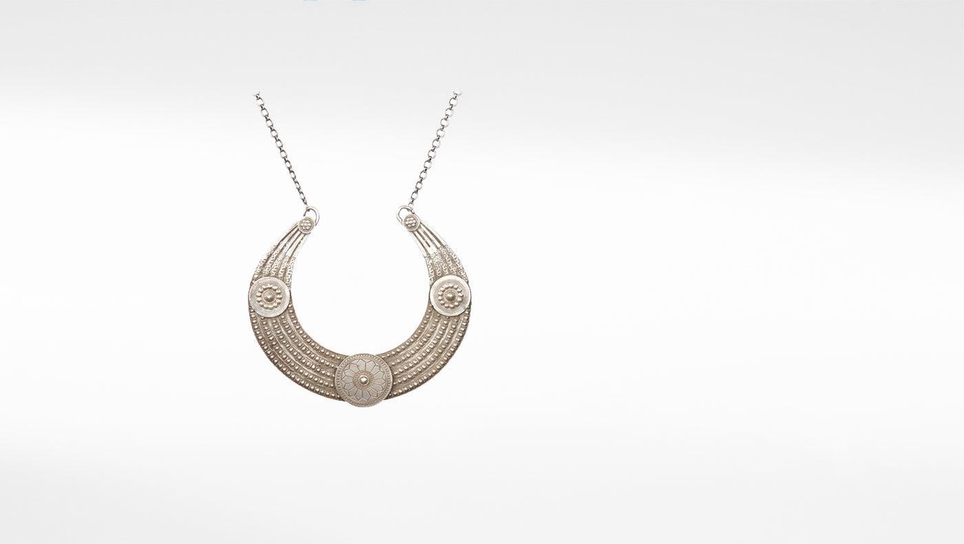Aasma Silver Necklace