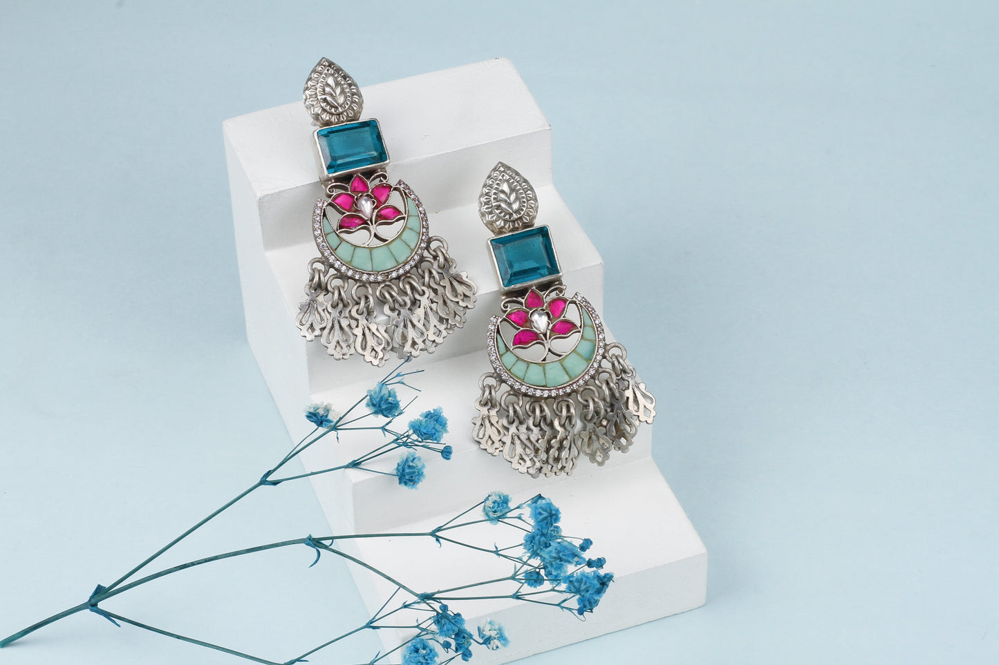 Vividh- Silver Hawiya Earrings