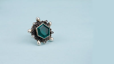 Vividh- Silver Tiara Charming Ring
