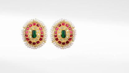 Sangeeta Boochra X Payal Singhal  Naaz Silver Earring with Pearls