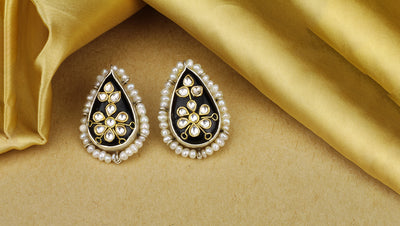 Sangeeta Boochra X Payal Singhal  Aayat Silver Earrings with Pearls