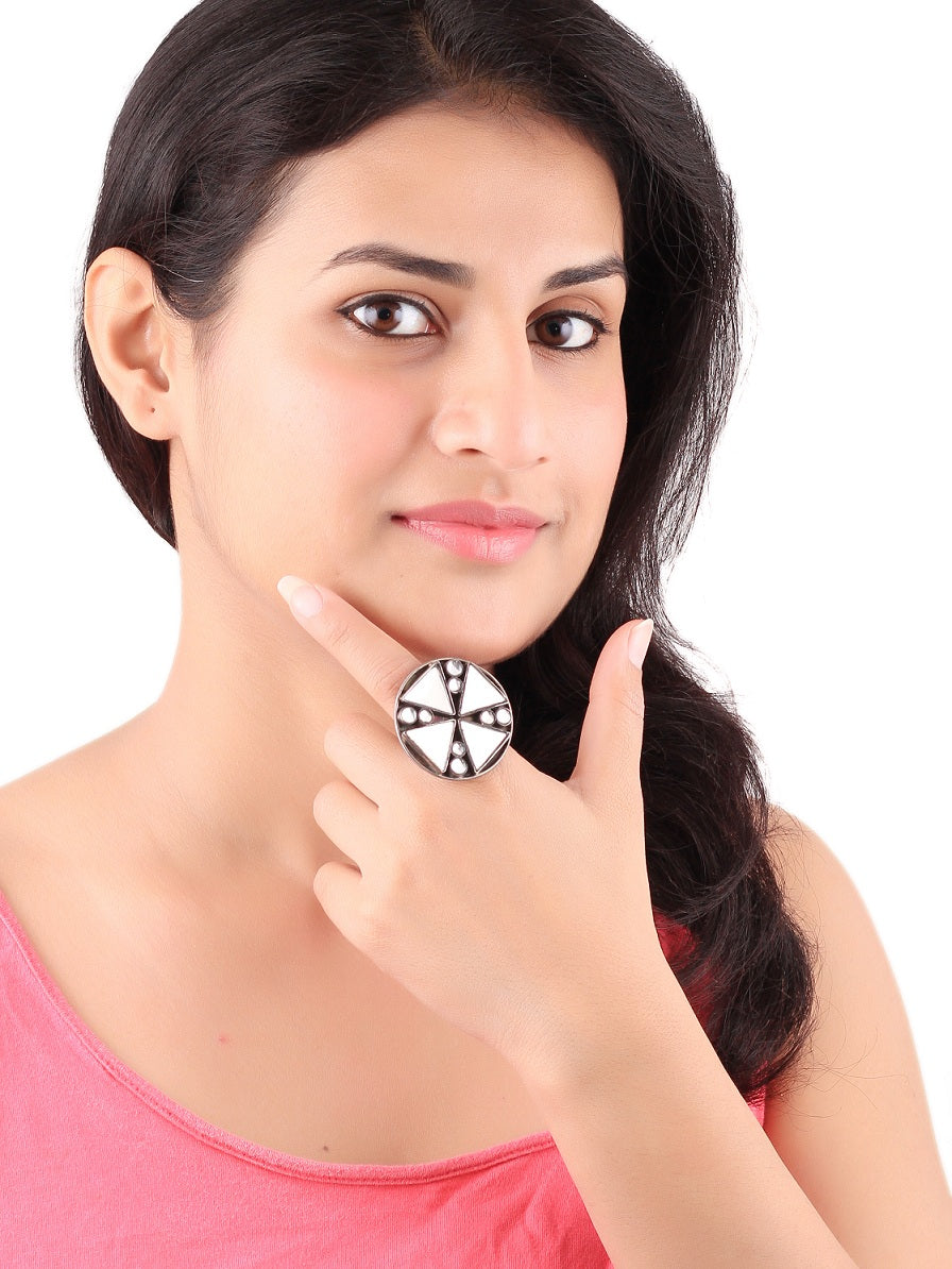 Sangeeta Boochra Ring-Ring-Sangeeta Boochra